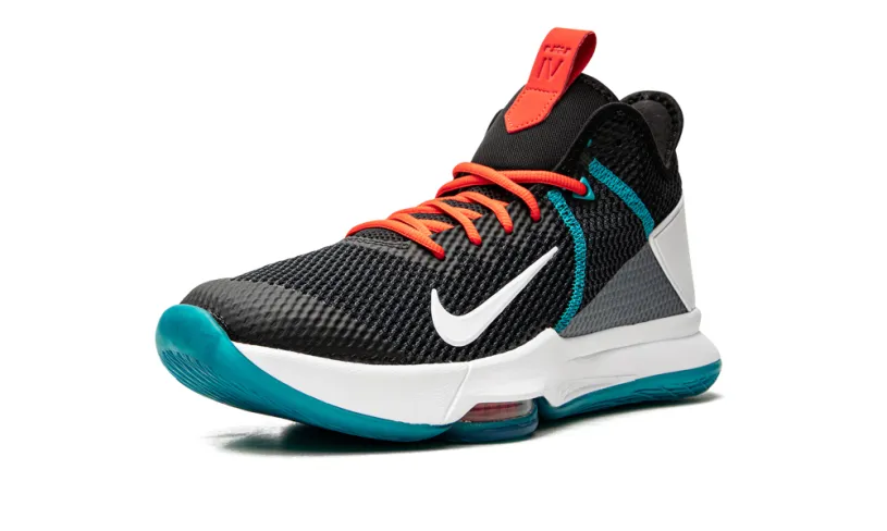 Nike Basketball Witness IV 'Red Carpet'